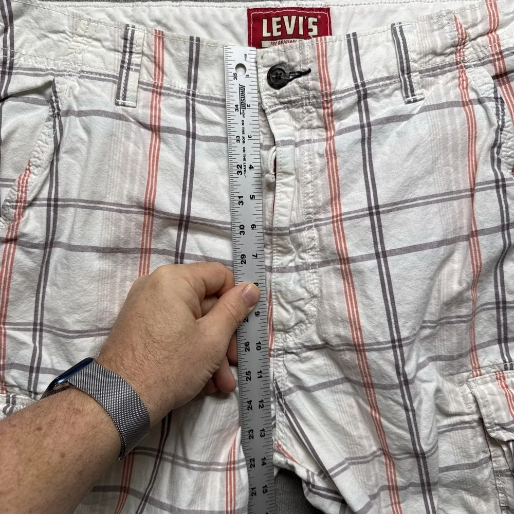 Levi's Plaid‎ Cargo Shorts Mens 38 9